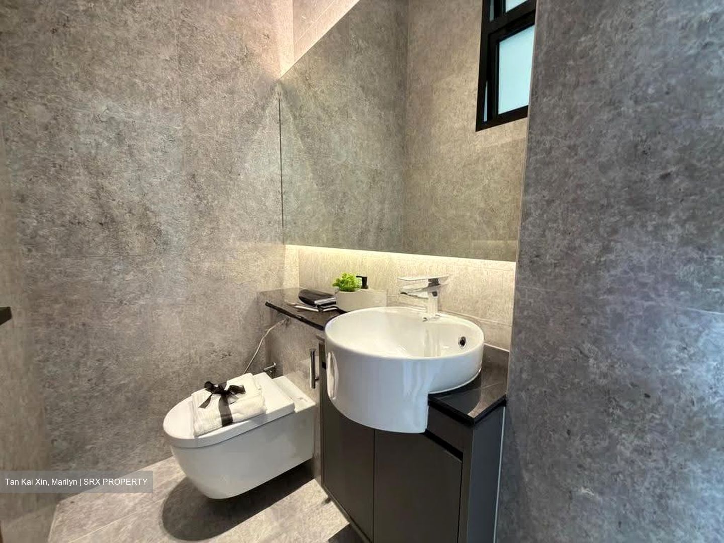 Sembawang Straits Estate (D27), Terrace #608616771